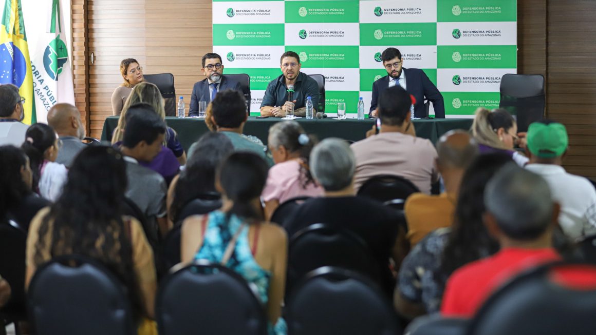 Defensoria reúne órgãos ambientais e moradores para discutir situação do lixão de Iranduba