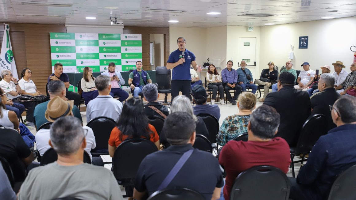 Defensoria reúne com 80 lideranças comunitárias para definir calendário de ações itinerantes no Amazonas