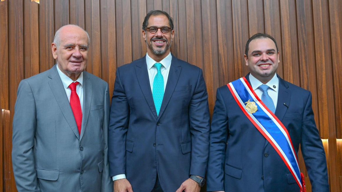 Defensoria Pública participa da posse do novo governador do Amazonas, Roberto Cidade