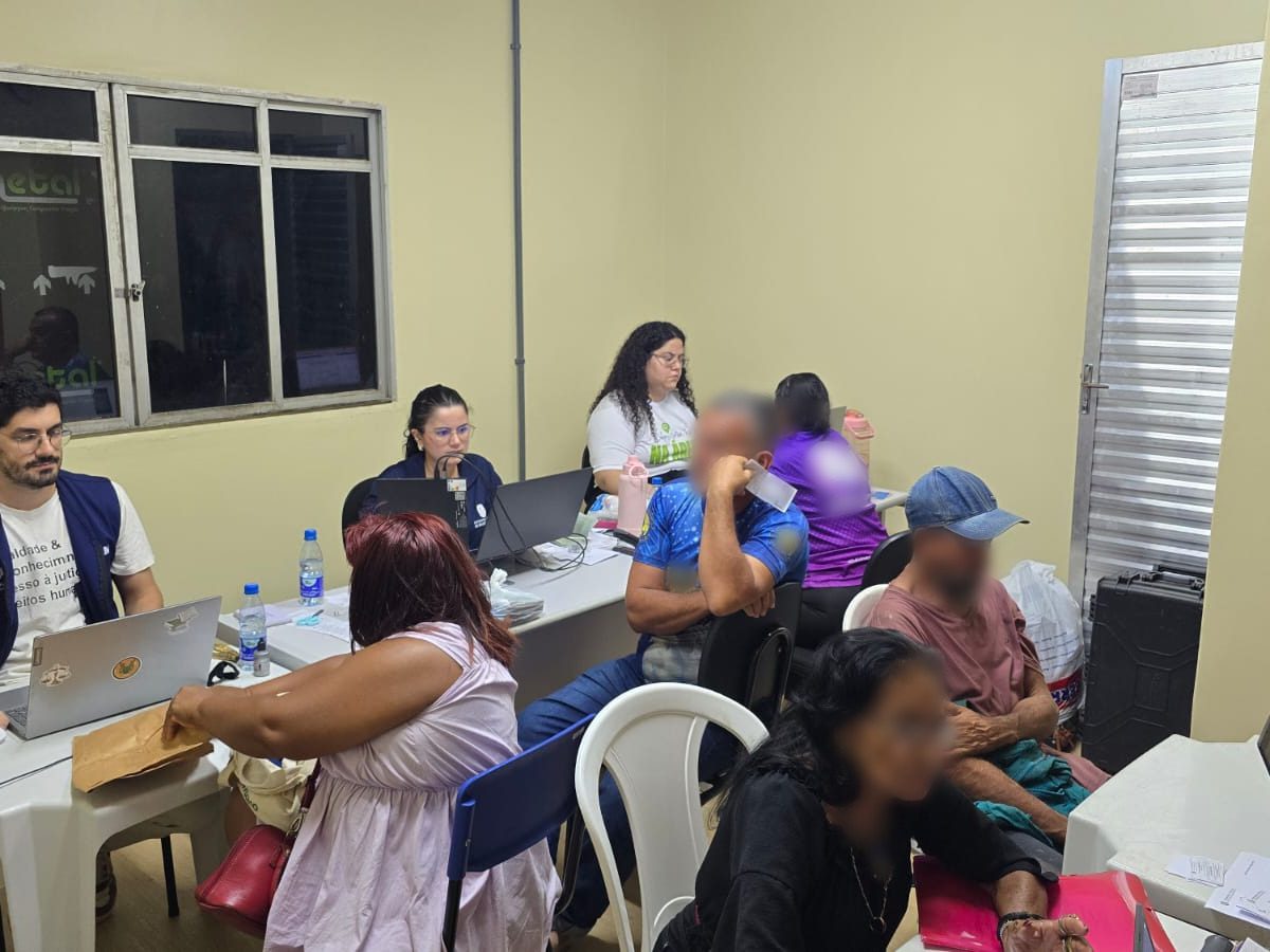 Ação promovida pelo Tribunal de Justiça do Amazonas e órgãos parceiros aconteceu nesta terça-feira (5), no Centro da capital, e garantiu assistência jurídica gratuita