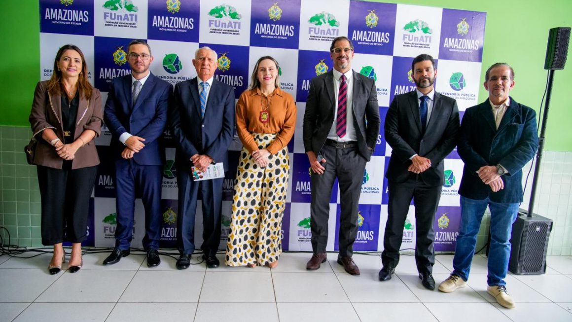 Curso pioneiro no Amazonas ensina pessoas idosas a usarem a internet e se prevenirem de golpes