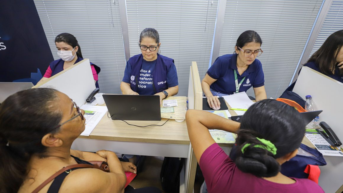 A população de Codajás contará com atendimento gratuito em direitos previdenciários durante a segunda edição do Mutirão Previdenciário, promovido pela Defensoria Pública do Estado do Amazonas (DPE-AM) em parceria com o Instituto Nacional do Seguro Social (INSS) e a Prefeitura de Codajás. A ação acontecerá entre os dias 11 e 15 de maio, das 8h às 14h, no Auditório Francisco Maciel, localizado na rua Eduardo Ribeiro, bairro Colônia, com atendimentos por ordem de chegada.