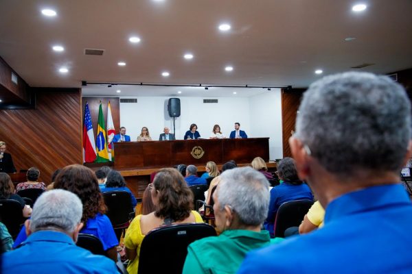 Defensoria e MPAM lançam operação de combate à exclusão digital da pessoa idosa