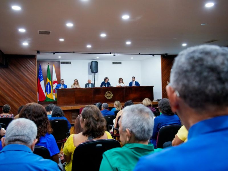 Parceria entre as instituições tem o objetivo de combater a exclusão digital e a violência tecno-institucional contra o público 60+ no exercício de suas atividades no trabalho
