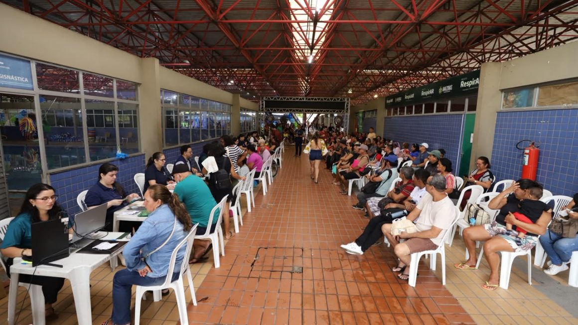 A ação aconteceu no Centro Estadual de Convivência da Família Padre Pedro Vignola e reuniu órgãos públicos e instituições parceiras para levar serviços essenciais à população