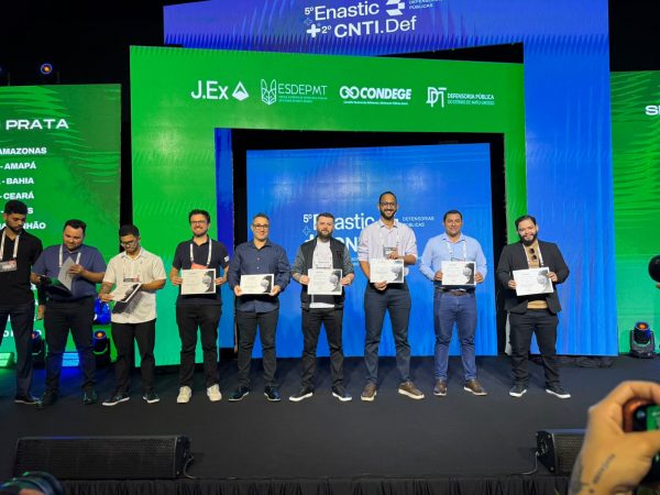 Defensoria do Amazonas conquista Selo Prata de Maturidade Digital durante congresso nacional de tecnologia