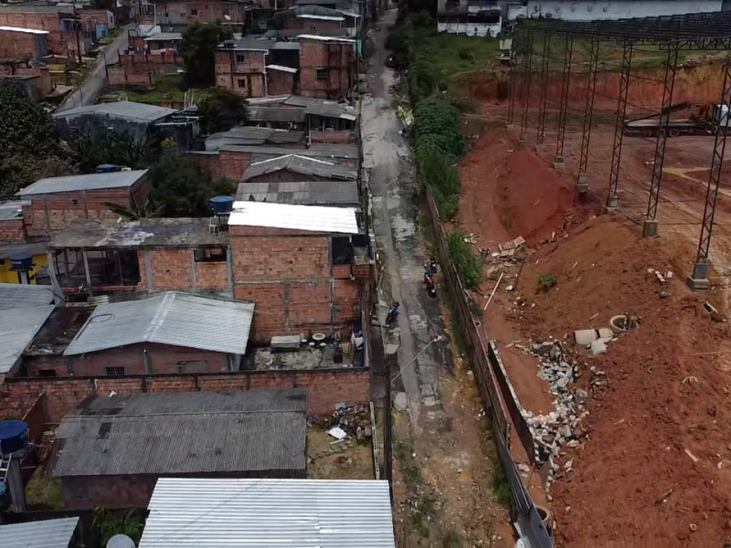 Acordo indeniza famílias atingidas pelo desabamento de estrutura durante obra de galpão em setembro de 2025