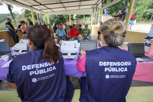 Defensoria realiza ação de regularização fundiária voltada a comunidades da RDS do Tupé