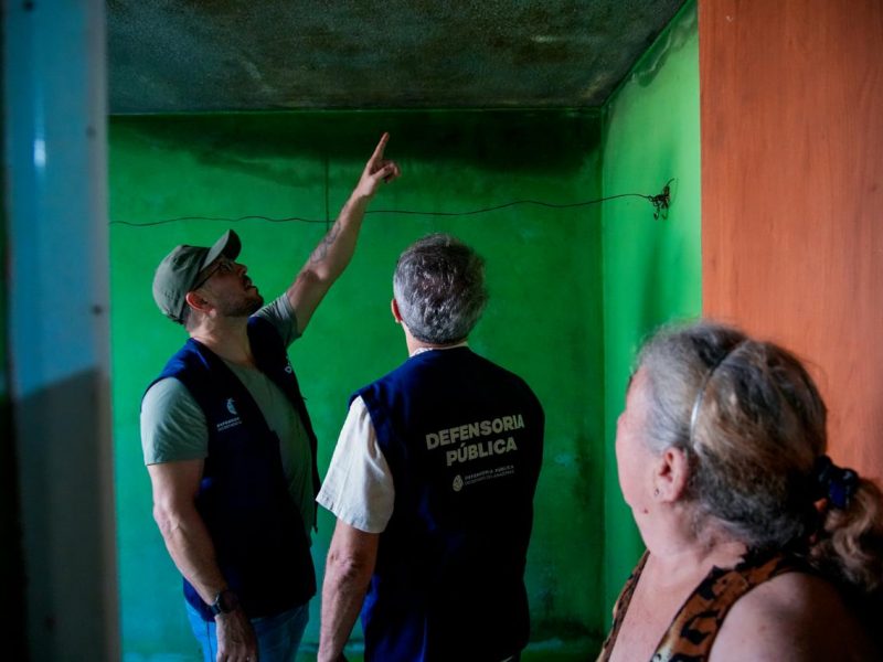 Além de fiscalizar o cumprimento das reformas realizadas pela construtora, equipe constatou erosões em áreas comuns que colocam em risco a segurança dos moradores
