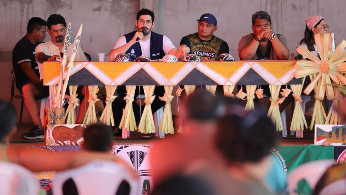 No 9º Encontro do Povo Mura, a Instituição ouviu lideranças indígenas, prestou orientação jurídica e recebeu relatos de violações de direitos em territórios tradicionais