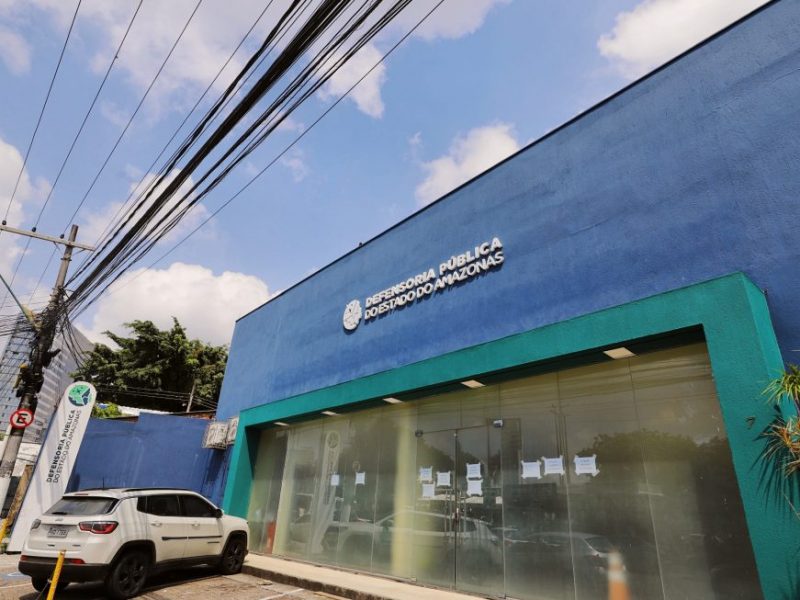 Diante desse cenário, a Defensoria Pública do Estado do Amazonas (DPE-AM) está com um ponto de arrecadação de absorventes higiênicos e itens essenciais de higiene pessoal feminina no Núcleo de Defesa da Mulher (Nudem), localizado na Avenida André Araújo, nº 7, Aleixo, zona centro-sul. A arrecadação será destinada às meninas da Casa Mamãe Margarida, numa parceria da Instituição com o grupo Girl Up Icamiabas, vinculado ao movimento global Girl Up, iniciativa apoiada pela Organização das Nações Unidas (ONU).