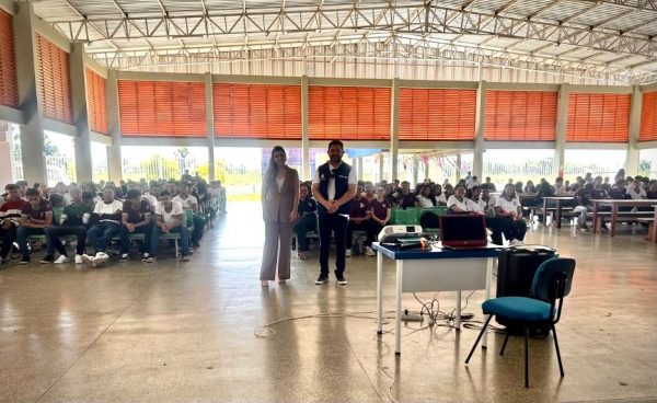 Estudantes de Eirunepé e Humaitá debatem mudanças climáticas em ações da Defensoria do Amazonas