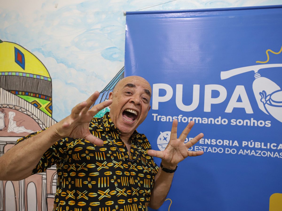 Vinte adolescentes em cumprimento de medida socioeducativa participaram de um encontro com o ator Pascoal da Conceição, conhecido nacionalmente pelo personagem Dr. Abobrinha, do programa Castelo Rá-Tim-Bum. A atividade integra o projeto “Pupa”, da Defensoria Pública do Estado do Amazonas (DPE-AM), que utiliza a arte como uma das ferramentas para estimular o desenvolvimento pessoal e ampliar as perspectivas de futuro dos jovens.