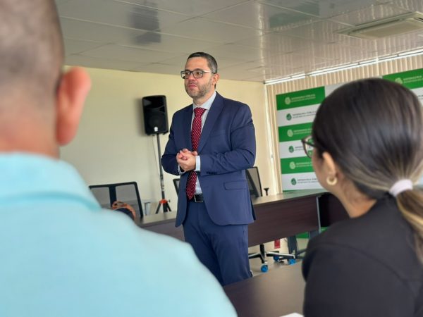Parceria amplia proteção e inclusão digital de pessoas idosas no Amazonas