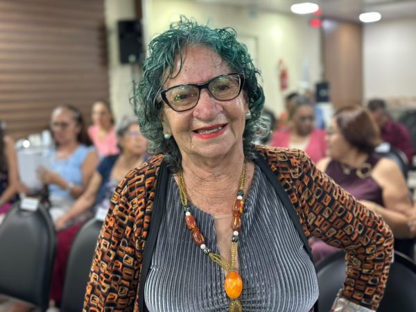 ‘Não sabia nem tirar print’: aos 72 anos, Jozina conclui curso de inclusão digital da Defensoria