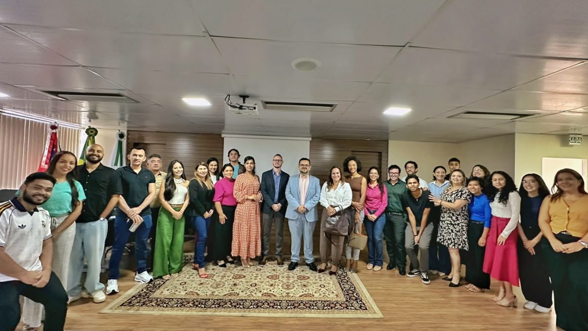 Capacitação reuniu profissionais do Direito e da saúde para discutir os critérios técnicos e jurídicos que envolvem as demandas por medicamentos e tratamentos
