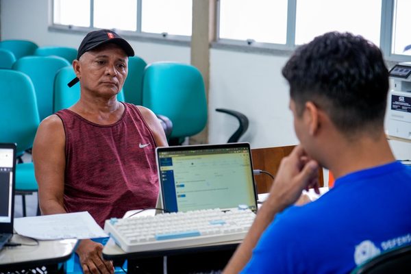 Após dois anos à espera da aposentadoria, pescador de Borba busca atendimento da Defensoria em Humaitá
