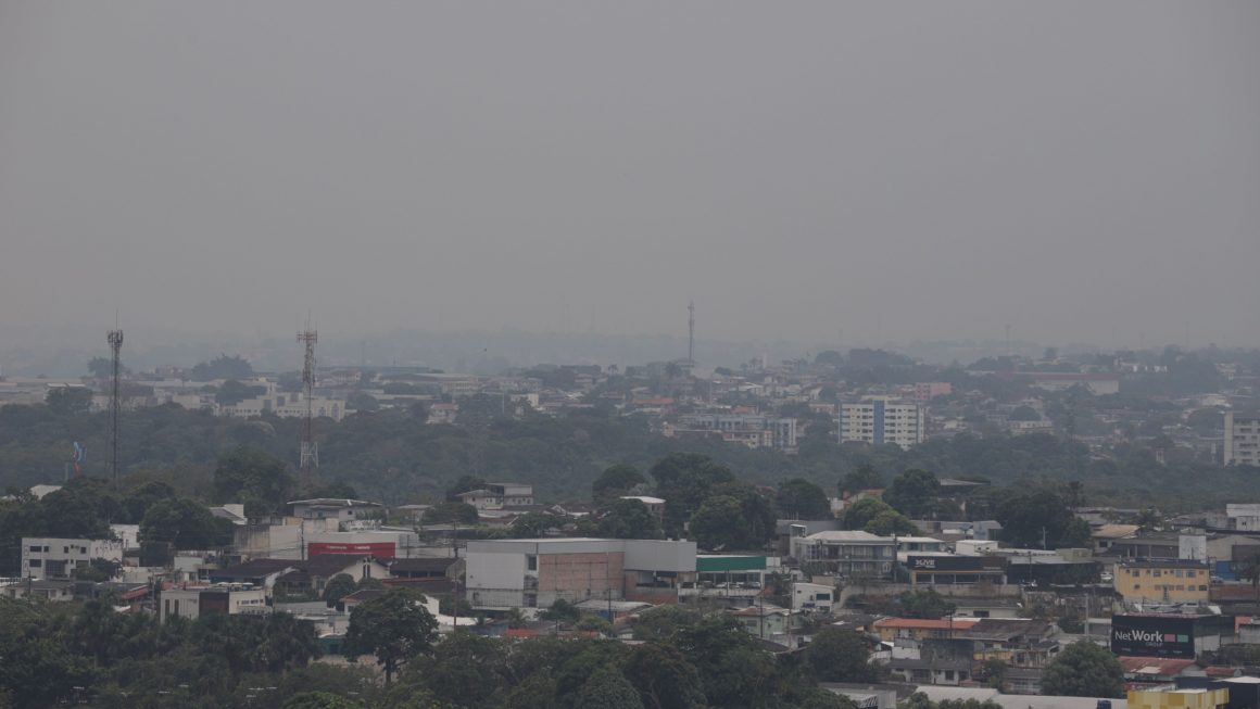 Instituição aponta aumento de focos de calor, piora da qualidade do ar em Manaus e necessidade de ações preventivas e estruturais