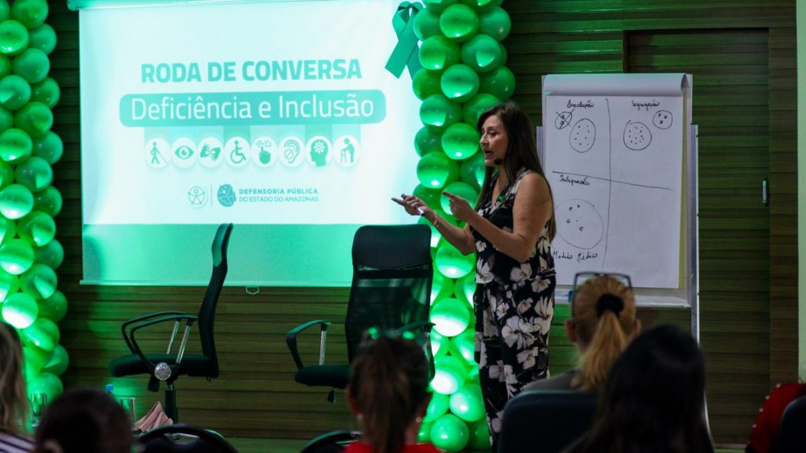 Encontro reuniu membros, servidores, residentes e estagiários para compartilhar vivências e refletir sobre acessibilidade e garantia de direitos