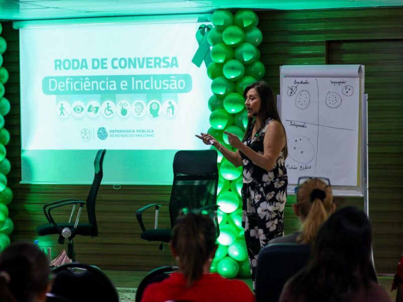 Encontro reuniu membros, servidores, residentes e estagiários para compartilhar vivências e refletir sobre acessibilidade e garantia de direitos