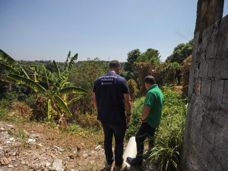Defensoria realizou vistoria no conjunto, que possui cerca de 500 casas, e identificou problemas de manutenção nos poços, na caixa-d’água e no sistema de esgoto