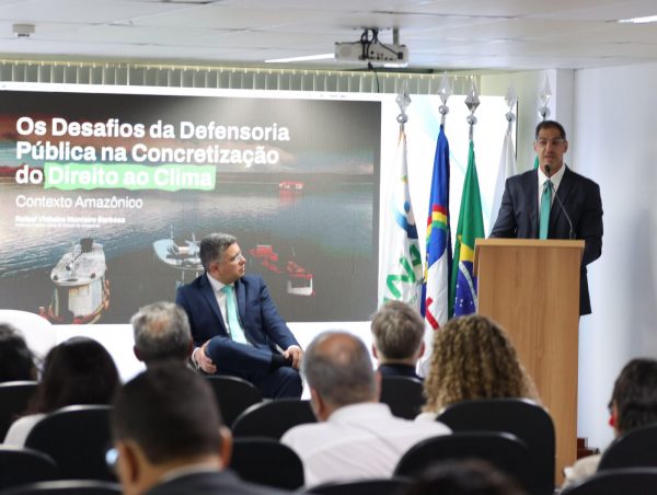 Defensoria debate direito ao clima e desafios da Amazônia em congresso internacional
