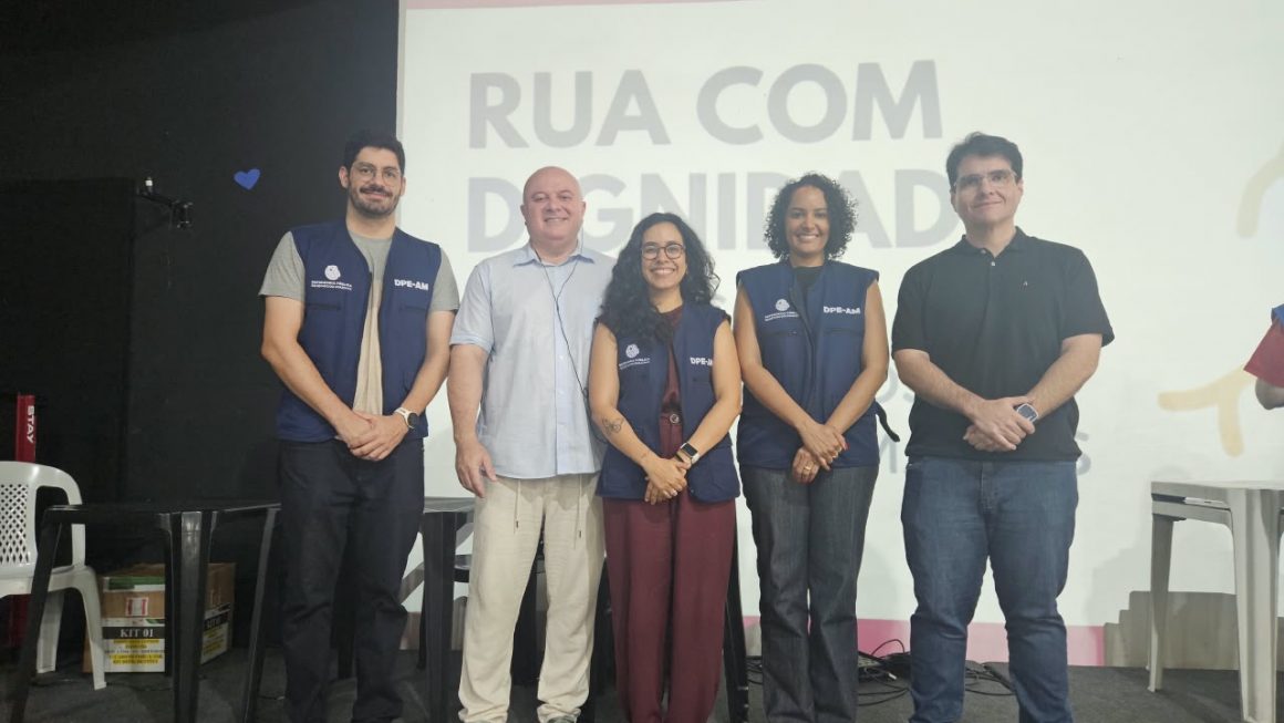 Atividade integrou capacitação do Projeto “Rua com Dignidade”, que promove troca de experiências e formação para atuação junto à população em situação de rua e catadores