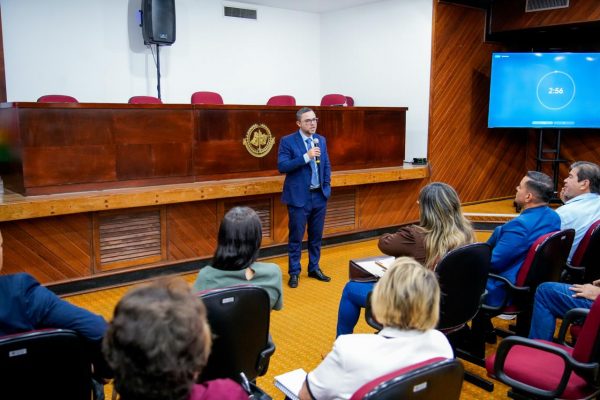 Defensoria acompanha prestação de contas do Fundo Municipal dos Direitos da Pessoa Idosa